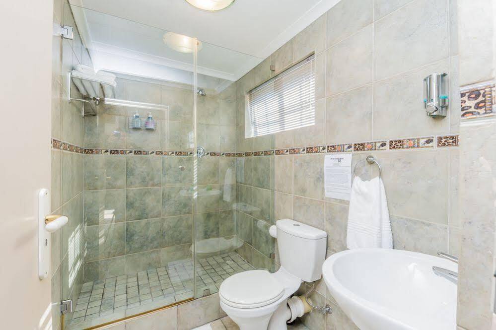 51 On Forest Drive Cape Town Exterior photo